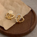 Elegant Hollow Heart Rhinestones Stud Earring 6W6JER562