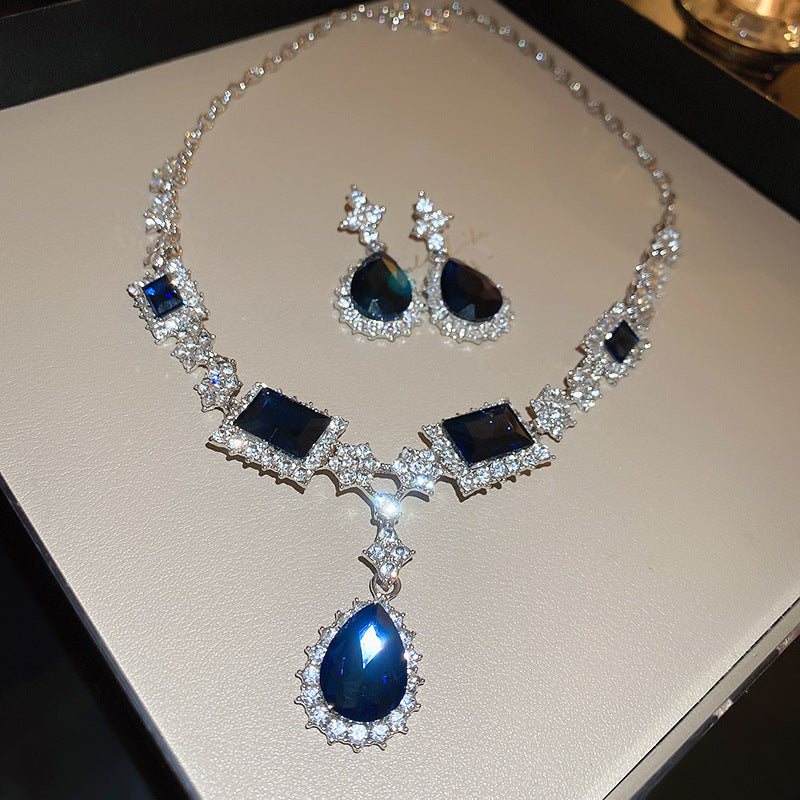 Stylish Rhinestones Tassel Choker Necklace 6W6JNC978