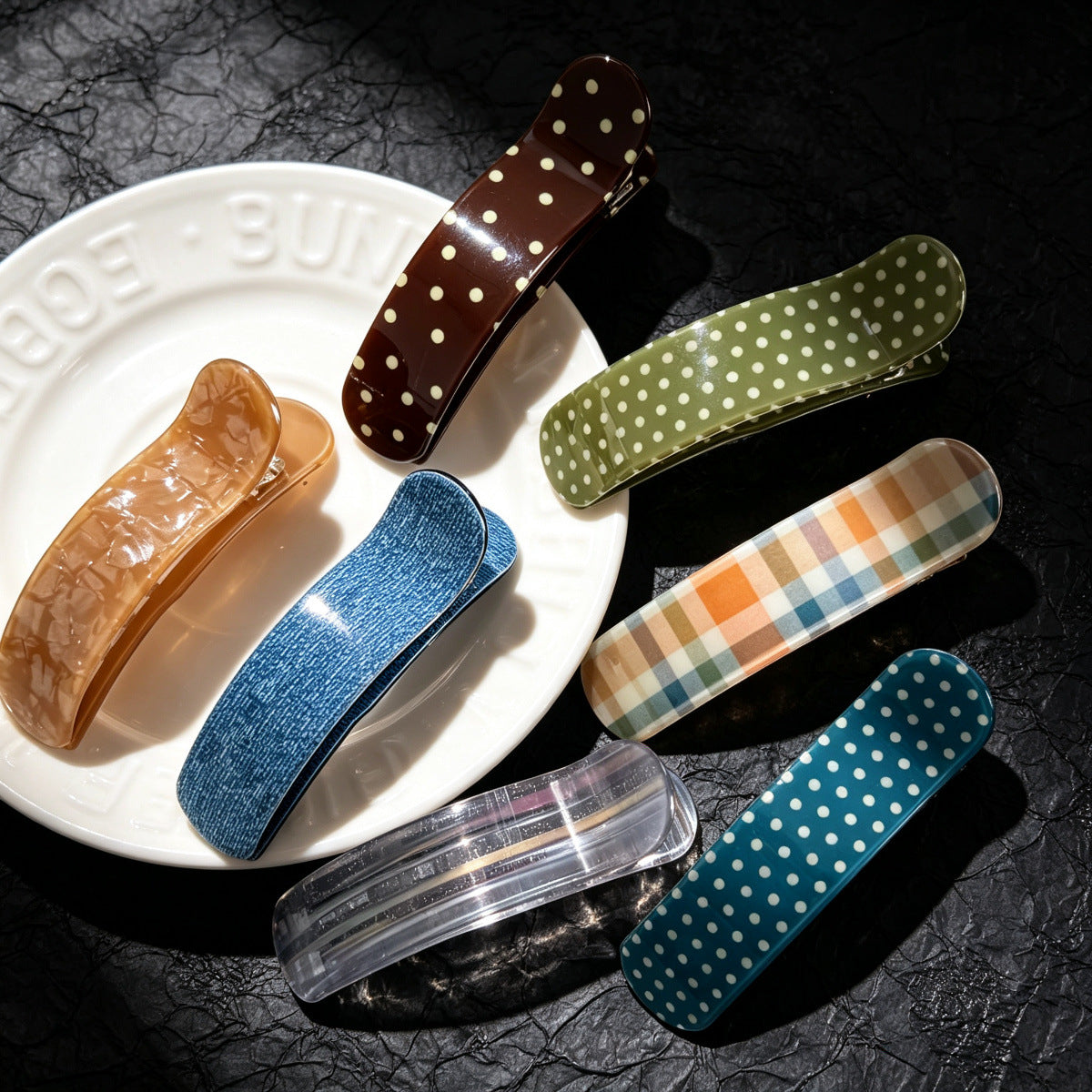 Retro Polka Dot Curved Duckbill Hair Clip 6W6HCP1641