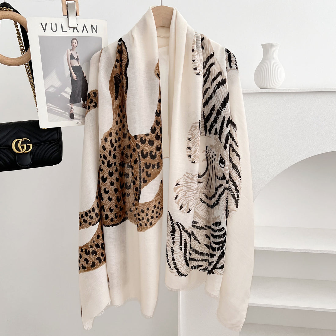 Leopard Print Long Scarf - DippedShop Wholesale - #0787