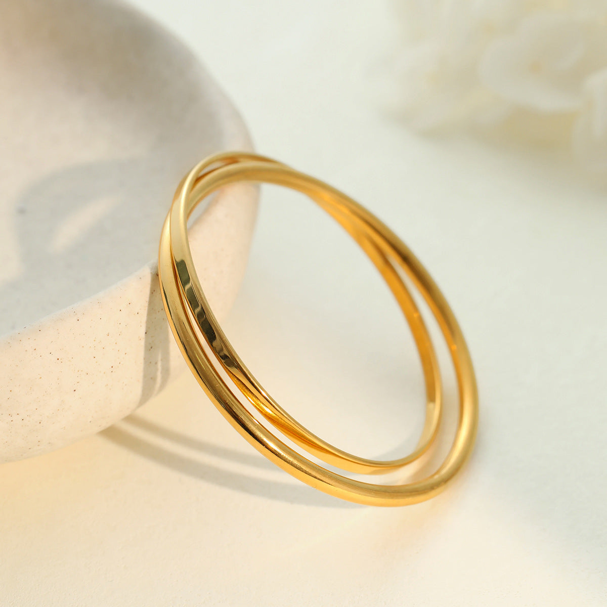 Gold Plated Interlocking Double Bangle Bracelet 6W6JBR612