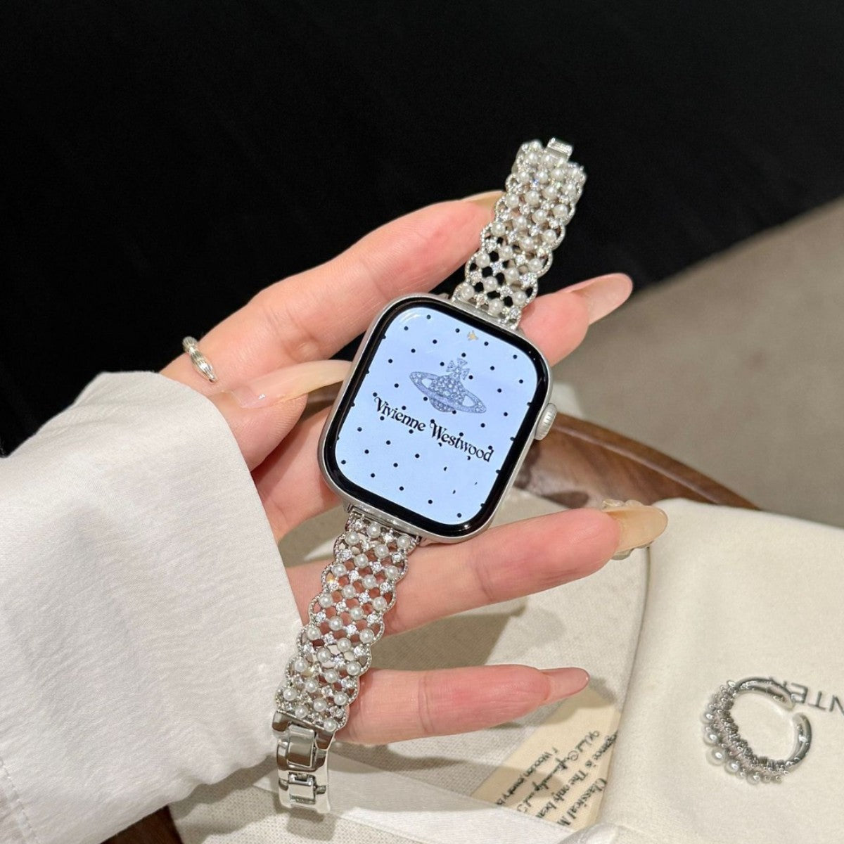 Luxury Hollow Pearl Rhinestones Watch Bnad 6W6JWA98
