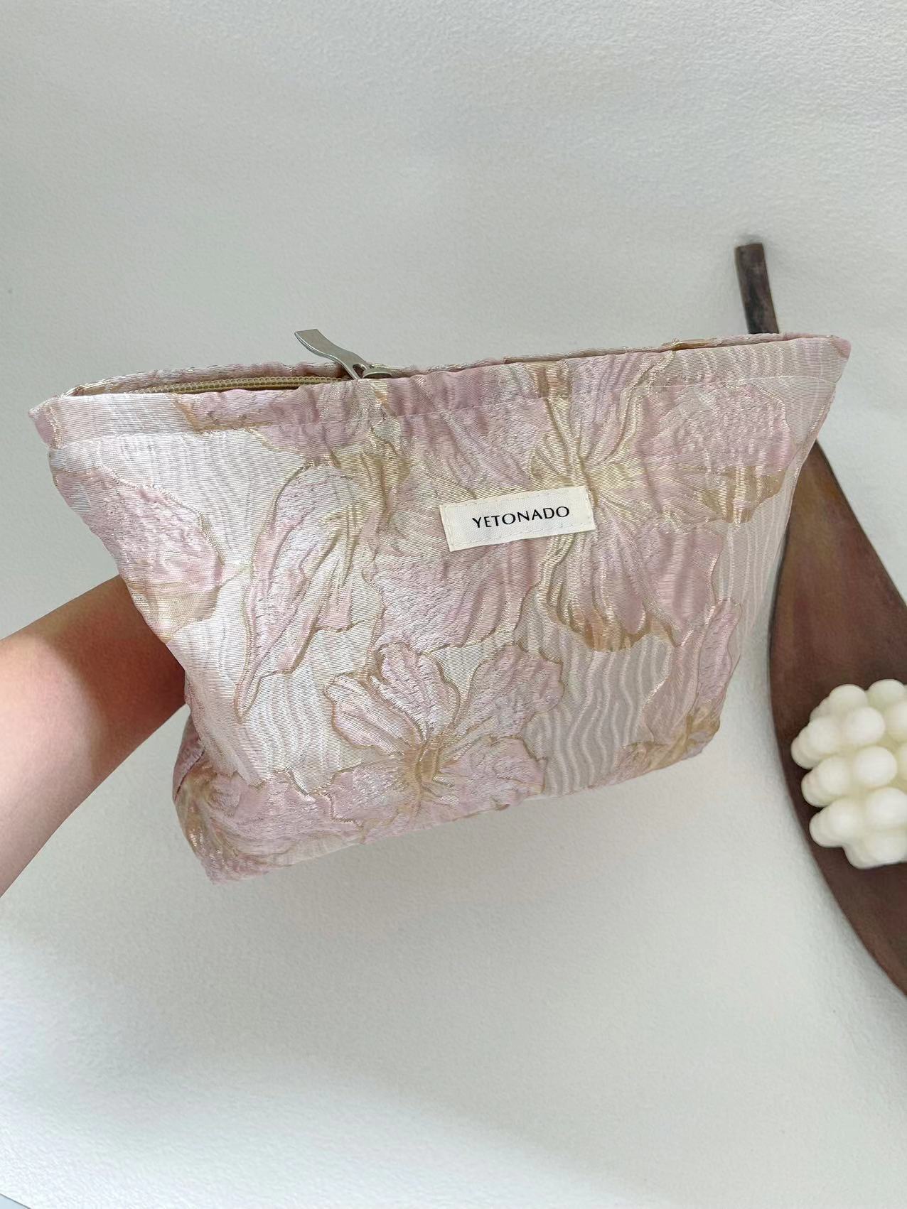 Trendy 3D-Flower Print Travel Toiletry Cosmetic Bag MK2BW6W10BOB397