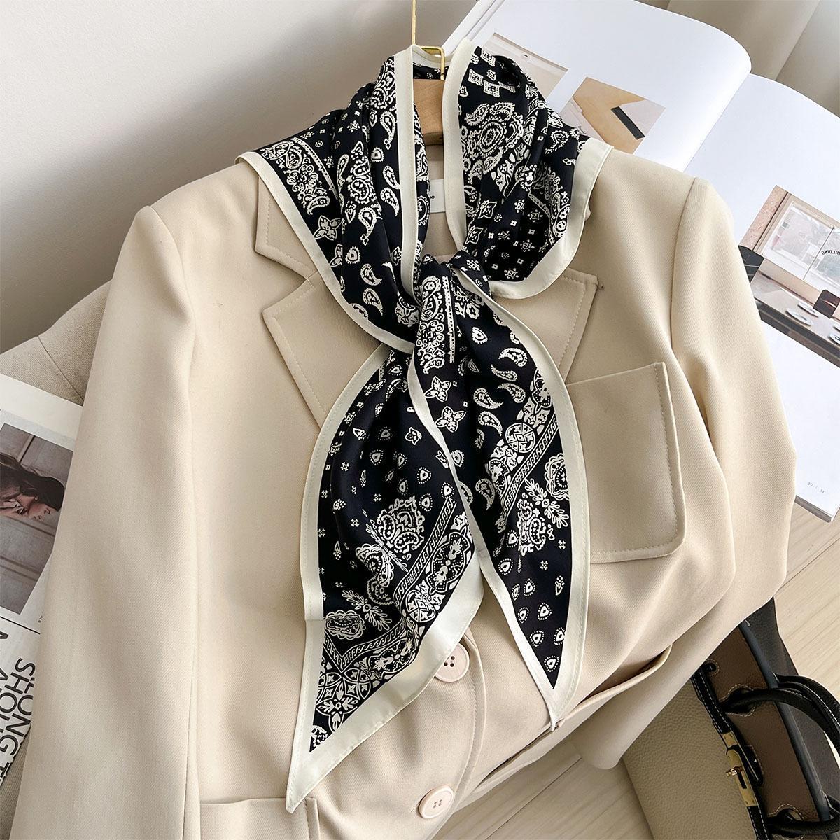 Vintage Paisley Print Versatile Neckchief Scarf MK2BW6W6NSI15