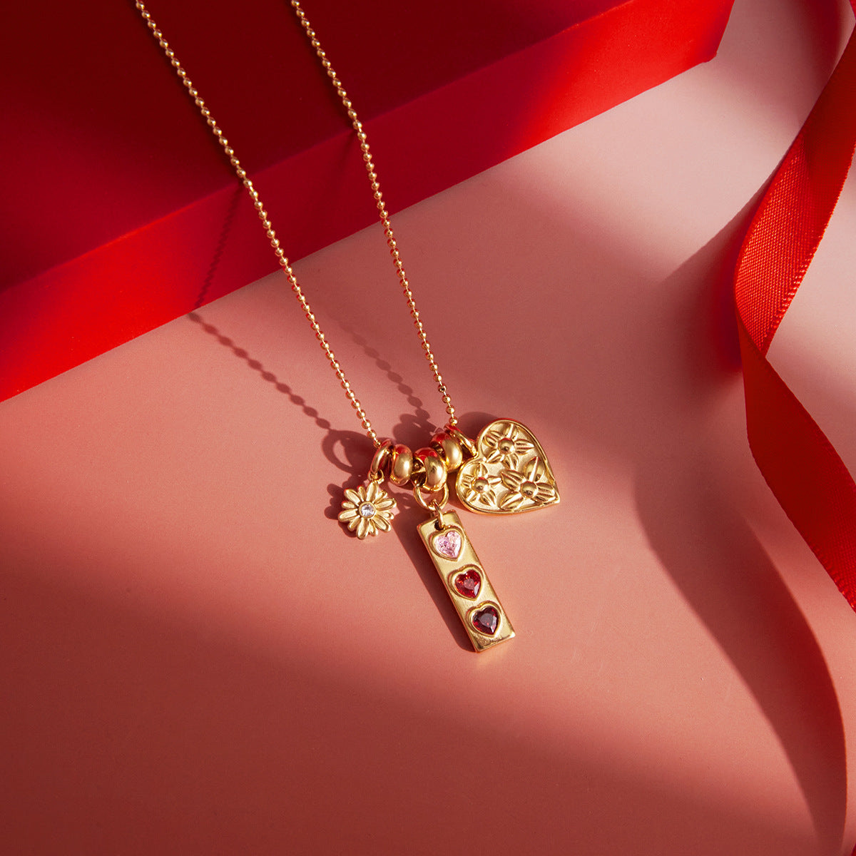 Gold Plated Daisy Pendant Necklace - DippedShop Wholesale - #4835