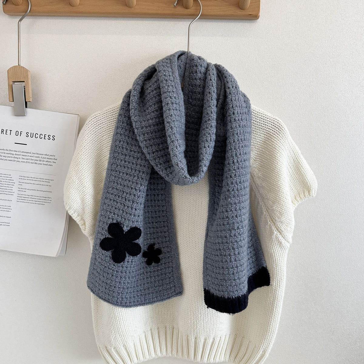 Floral Jacquard Knit Scarf - DippedShop Wholesale - #2803