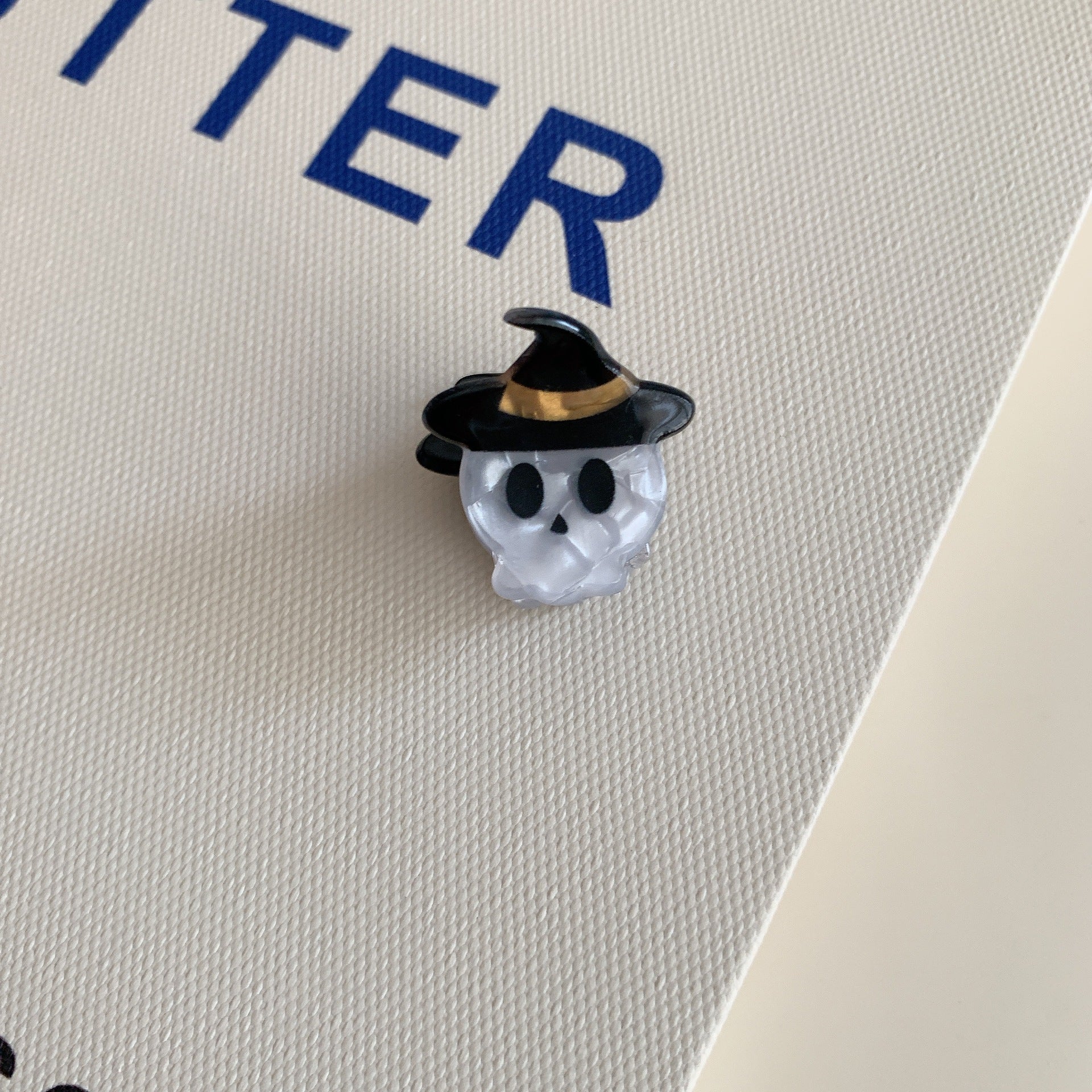 Quirky Halloween Ghost Pumpkin Mini Hair Claw 6W6HCP1322