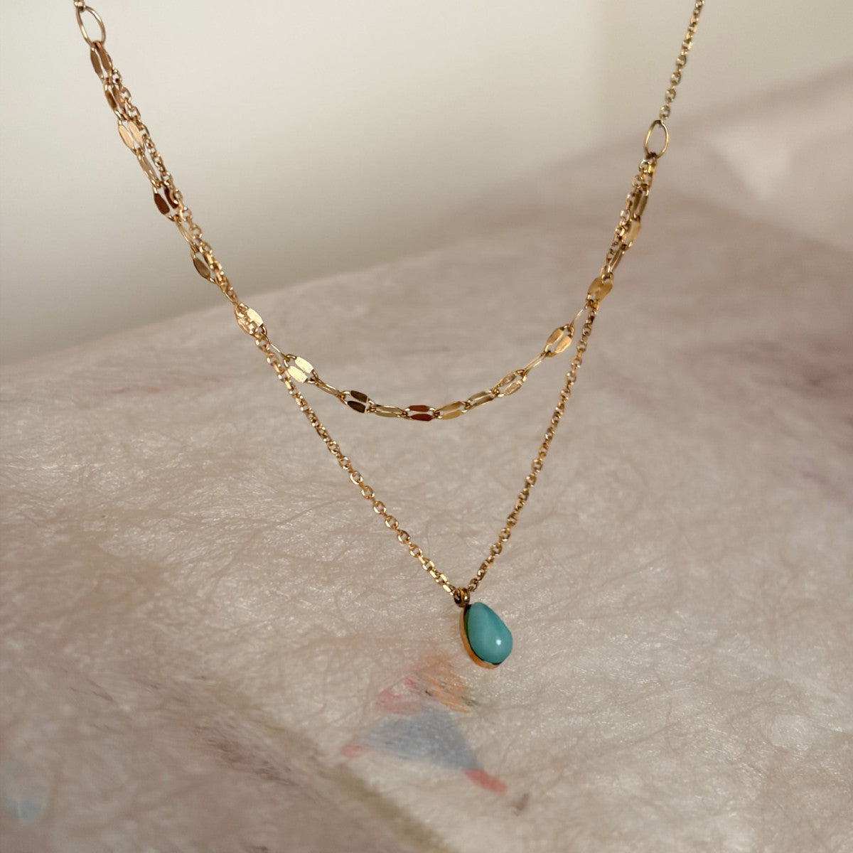 Elegant Resin Teardrop Pendant Choker Necklace 6W6JNC1057
