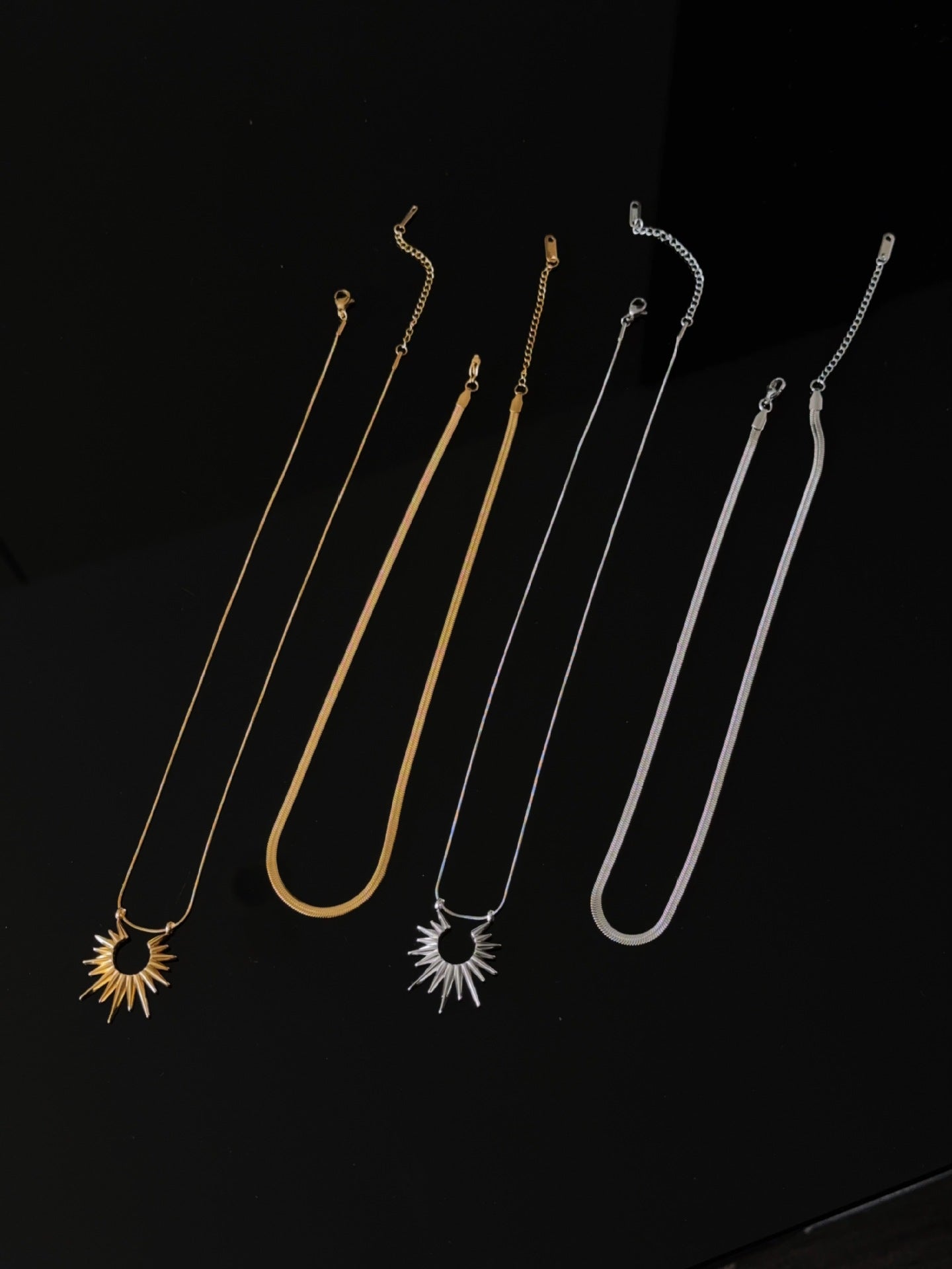 Minimalist Double Layer Sunflower Pendant Necklaces 6W6JNC650