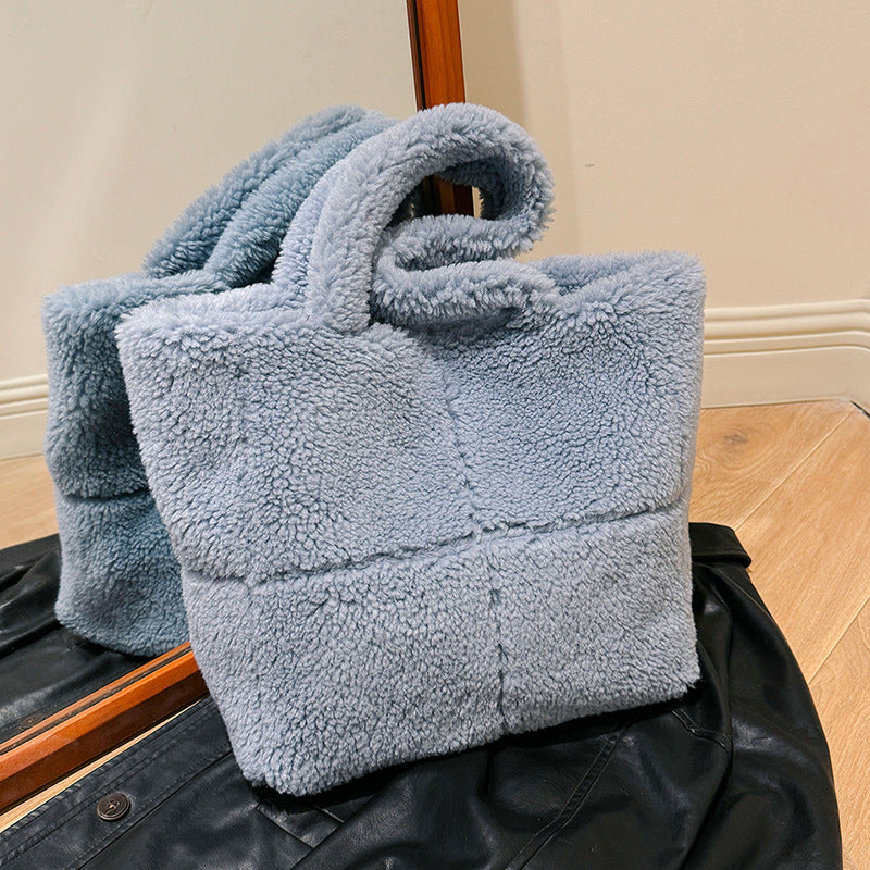 Solid Color Faux Shearling Shoulder Tote Bag 6W10BBG1882