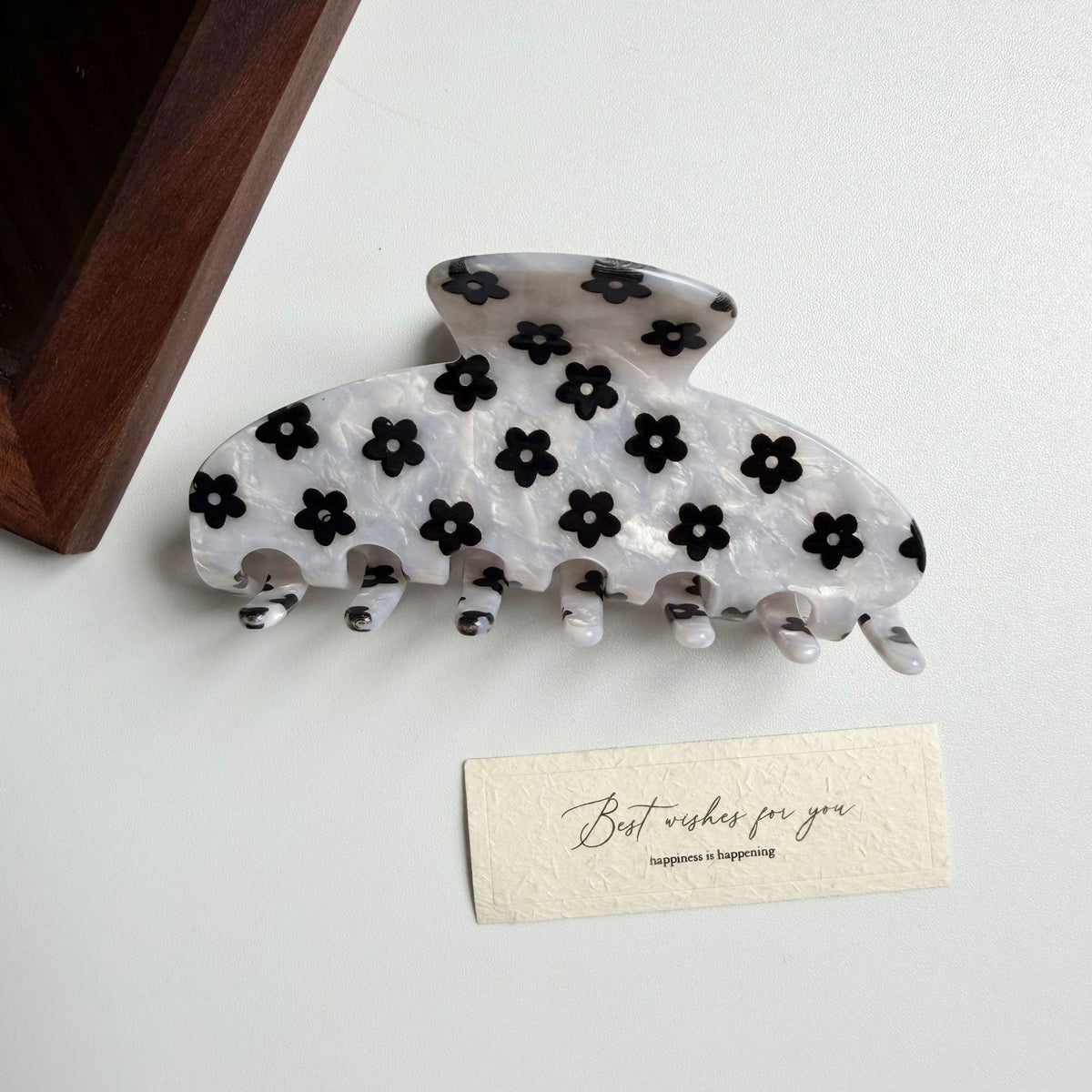 French Flower Print Marble Acetate Hair Claw 6W6HCP1659