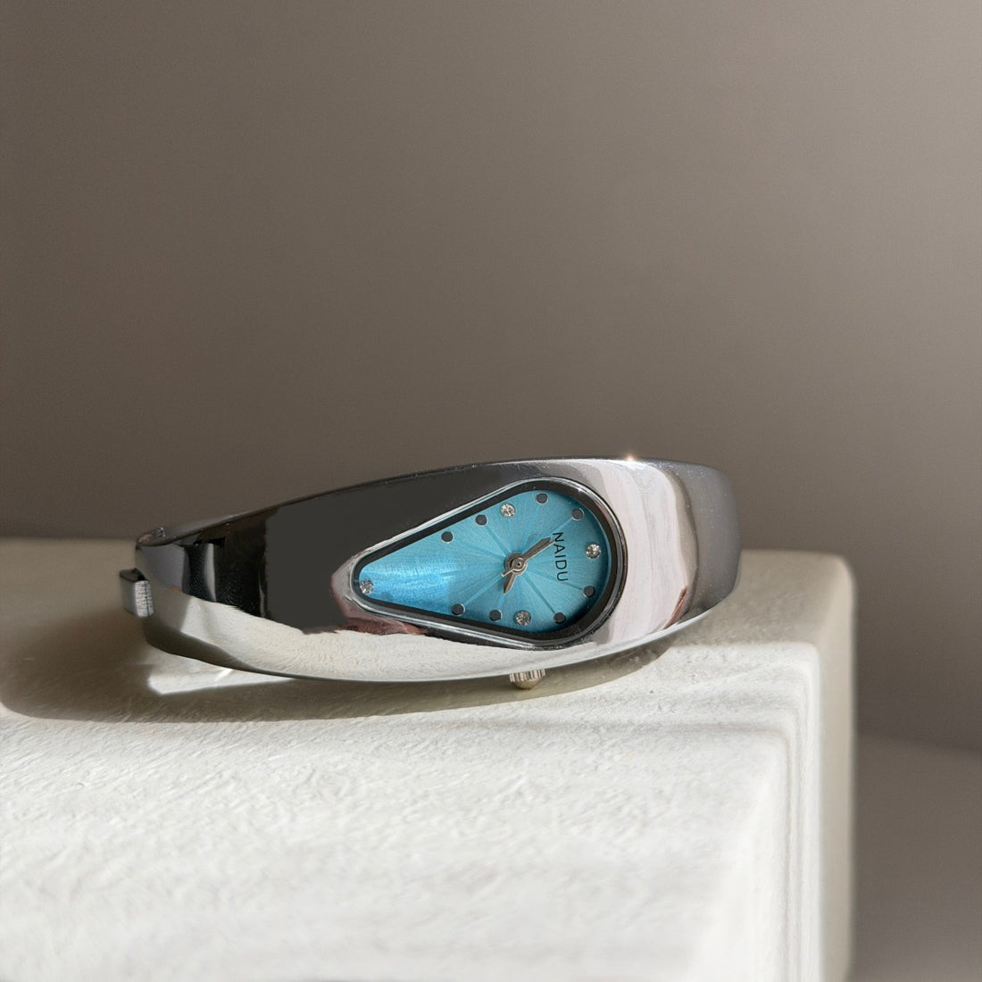 Chunky Teardrop Bracelet Watch - DippedShop Wholesale - #0035