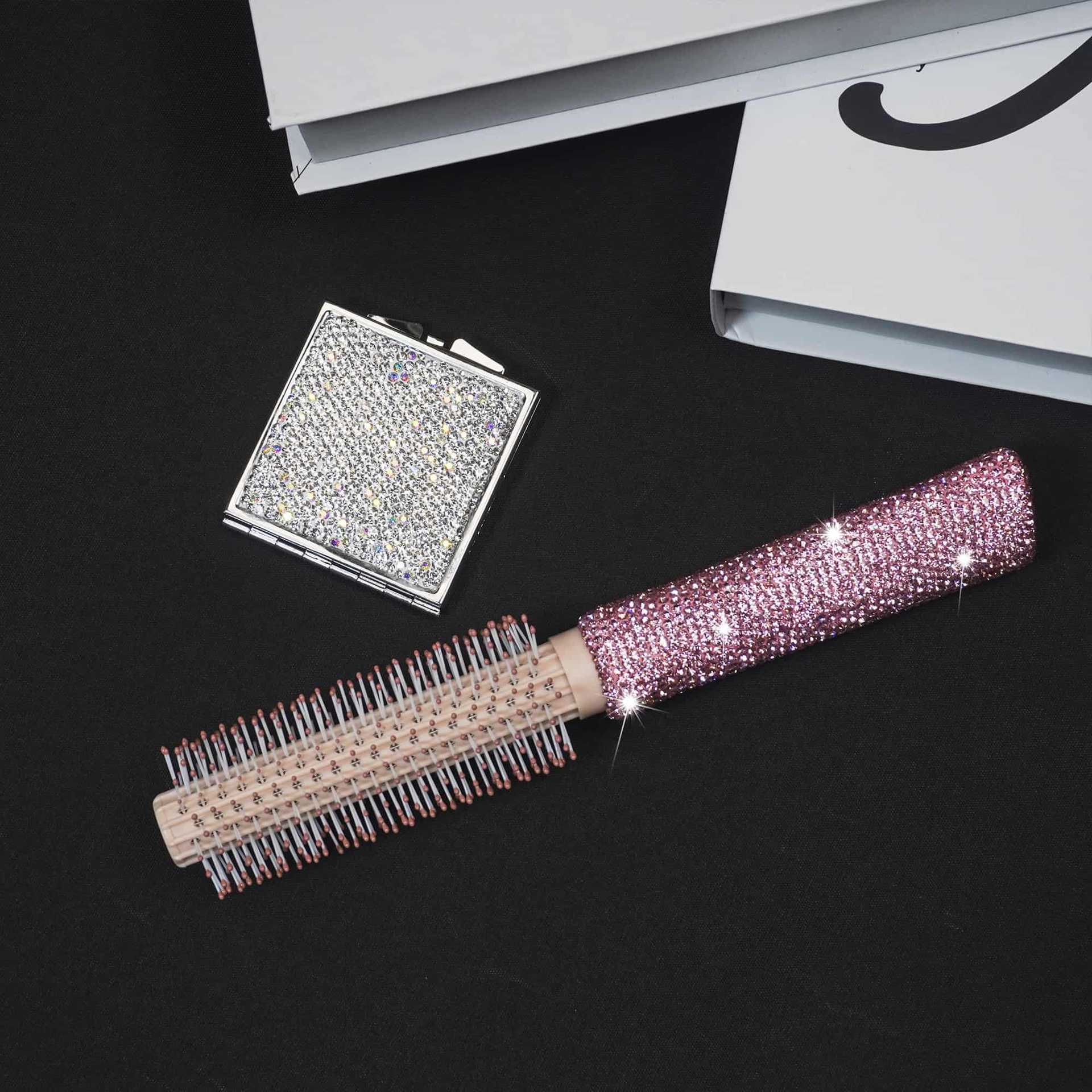 Sparkly Rhinestone Round Barrel Hair Brush 6C5CB159