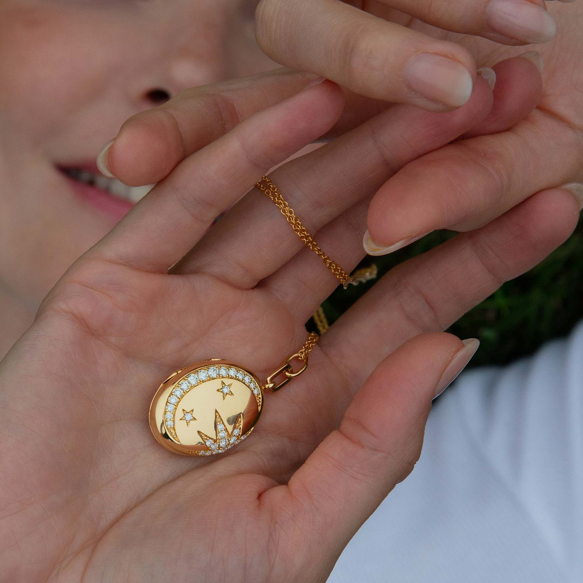 Gold Plated Oval Pendant Necklace - DippedShop Wholesale - #5699