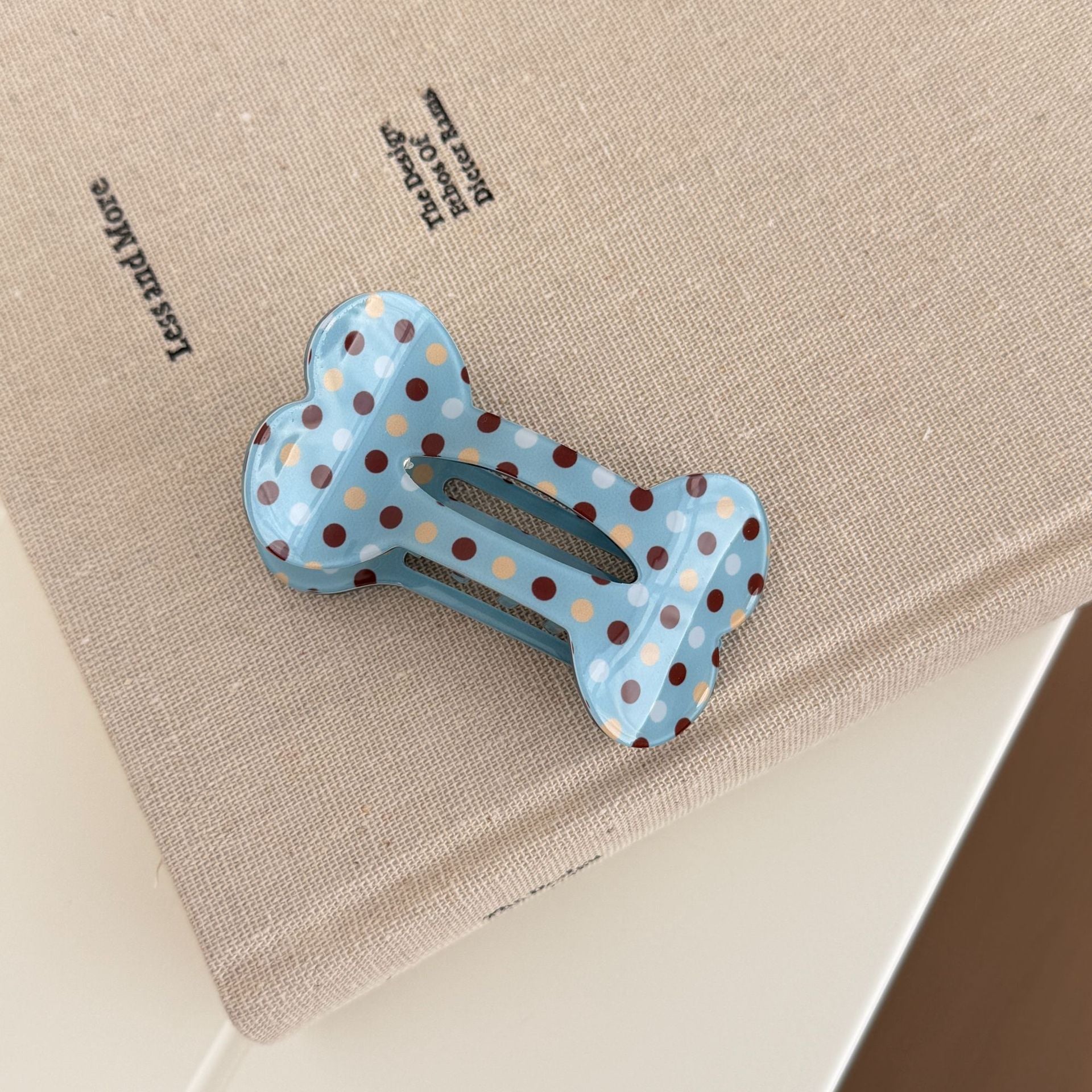 Creative Bone Shape Hollow Hair Clips 6W6HCP1221