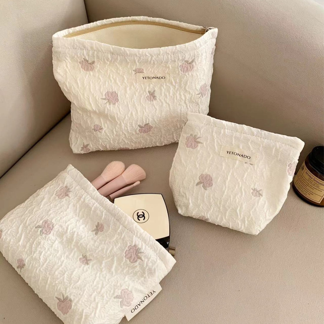 Elegant Rose Embroidery Cosmetic Bag - DippedShop Wholesale - #8291