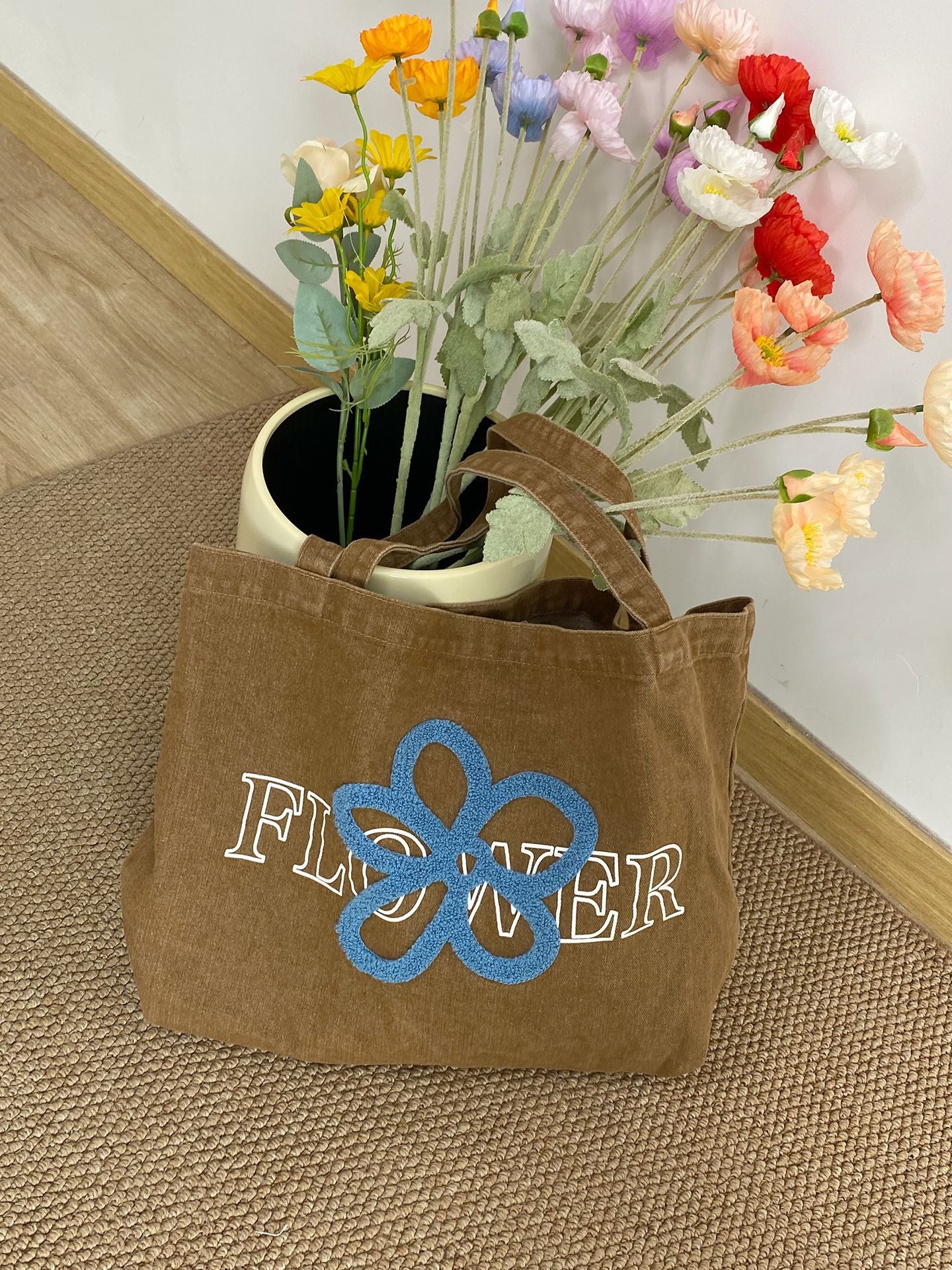 Vintage Floral Embroidery Washed Denim Handbag 6W10BBG1314