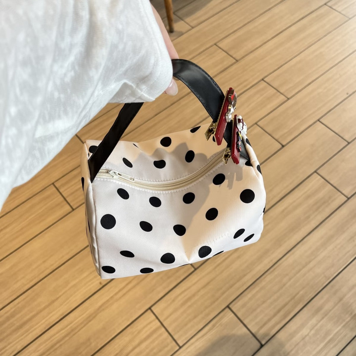 Simple Square Polka Dot Handle Handbags 6W10BBG1876