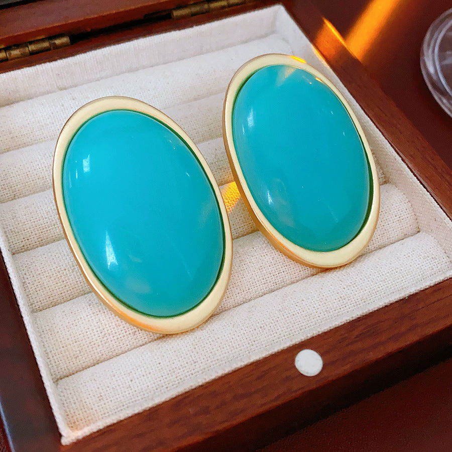 Vintage Gold Plated Oval Resin Stud Earrings 6W6JER718