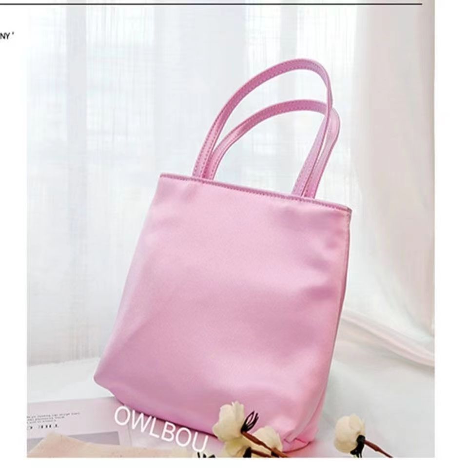 Minimalist Solid Color Satin Handbag 6W10BBG1344