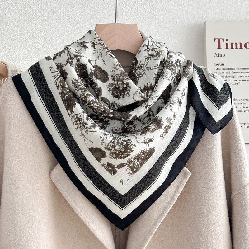 Stylish Letters Print Square Silk Scarf 6W6NSI199