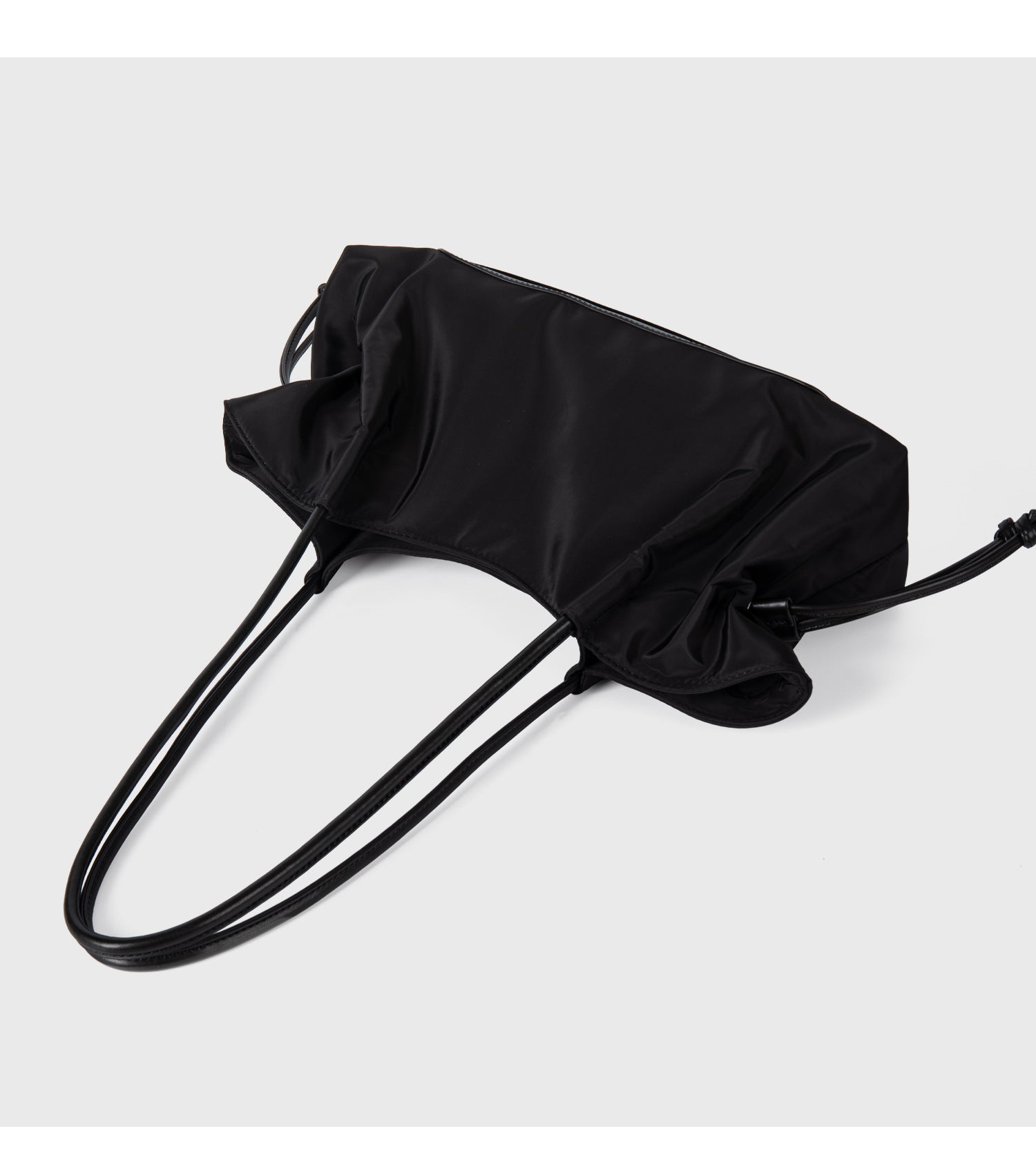 Casual Solid Color Drawstring Ruffled Shoulder Bag 6W10BBG1363