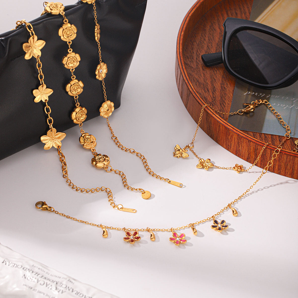 Fashion Gold Plated Rhinestone Flower Chain Bracelet 6W6JBR355