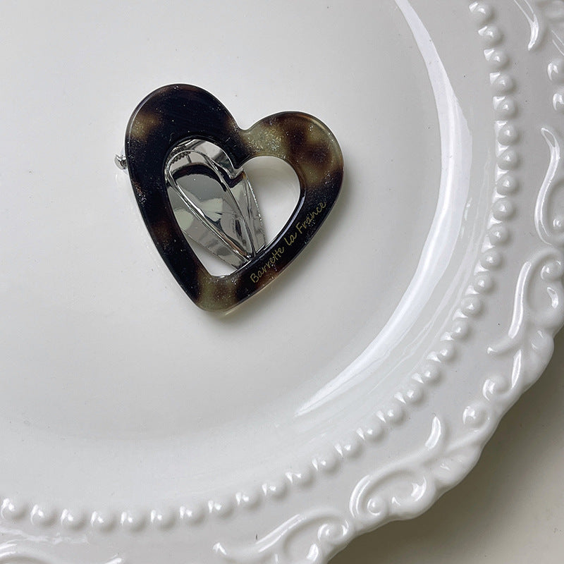 Trendy Hollow Heart Acetate Hair Clips 6W6HCP1208