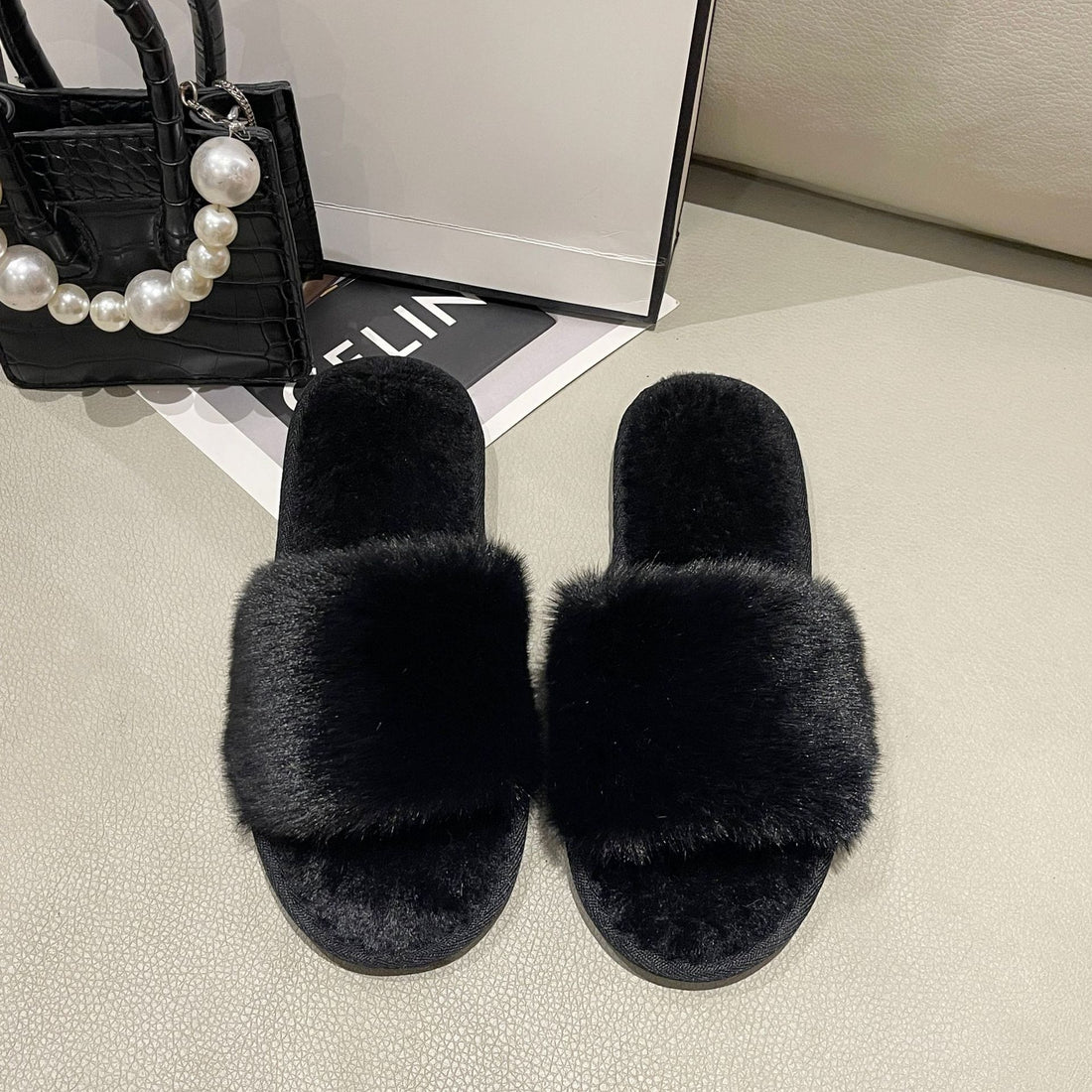 Solid Color Plush Open-Toe Slippers DP25G465