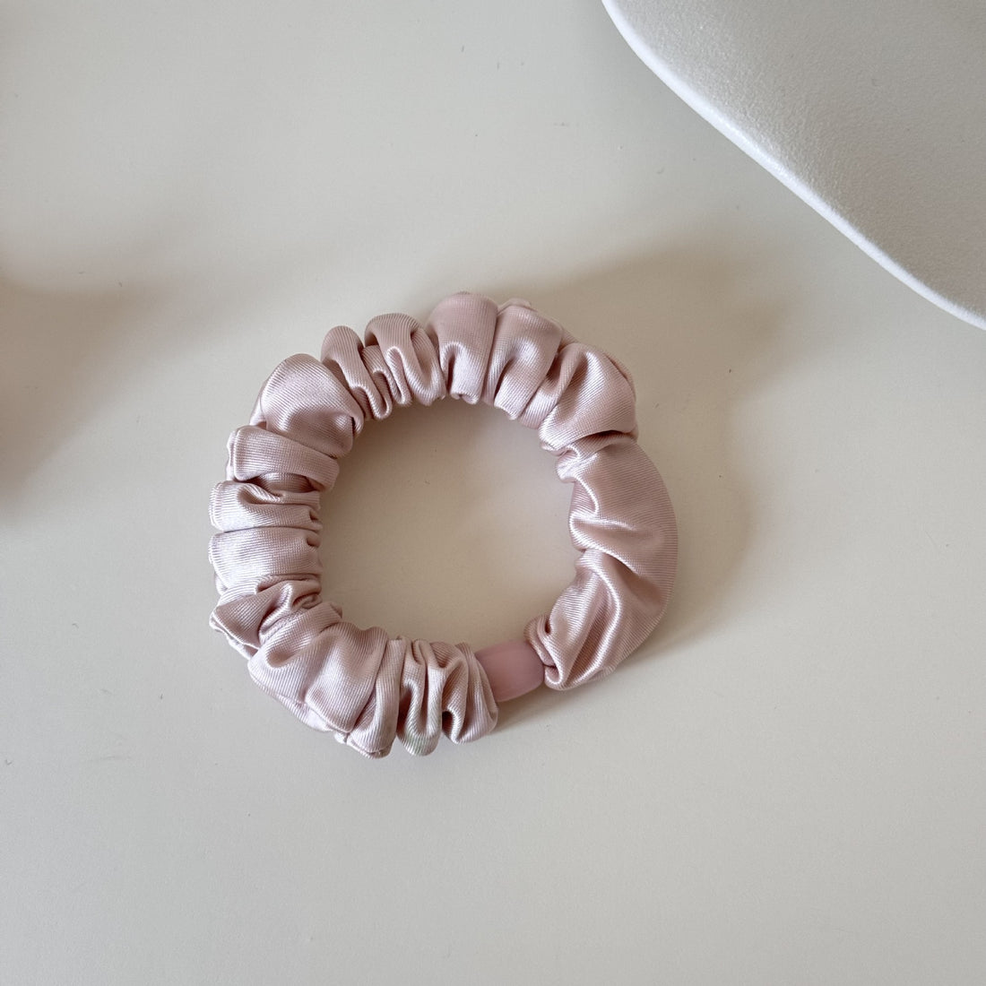 Pearl Stretchy Hair Tie - DippedShop Wholesale - #2899