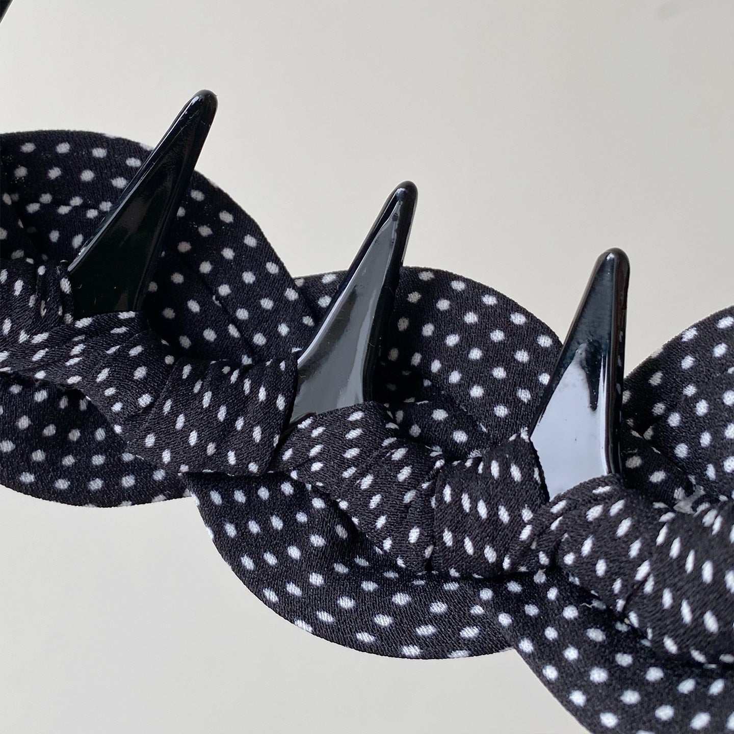 Vintage Polka Dots Woven Cross Headband MK2SPM6W6HBD20