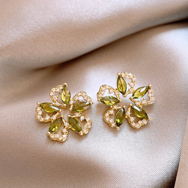 Fashion Green Cubic Zirconia Flower Stud Earrings 6W6JER752