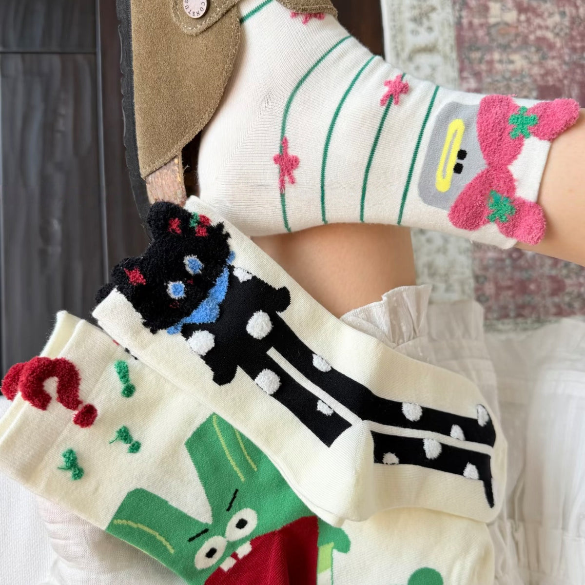 Frog Pattern Ruffled Socks - DippedShop Wholesale - #2691