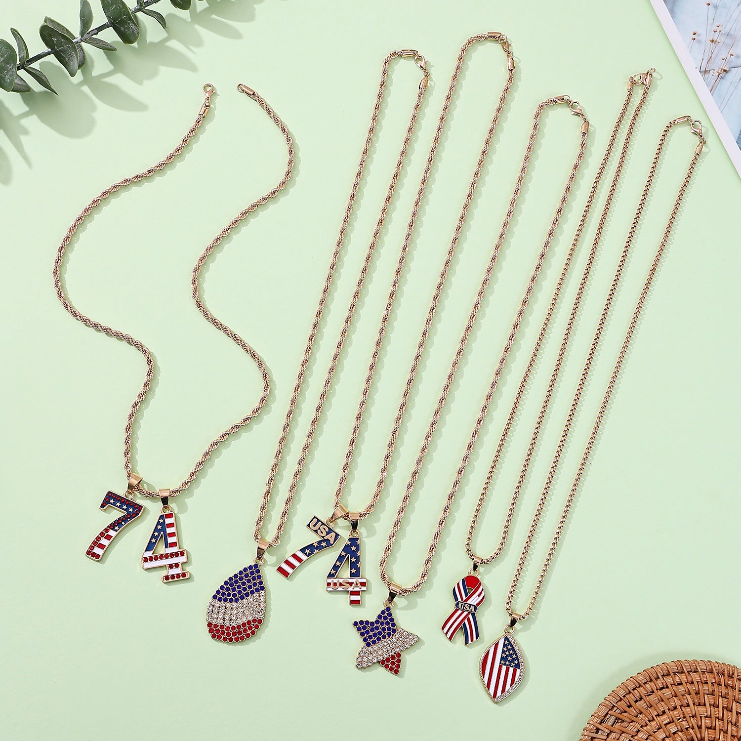 Elegant USA Flag Letter Pendant Link Necklace 8ZA6JNC290L