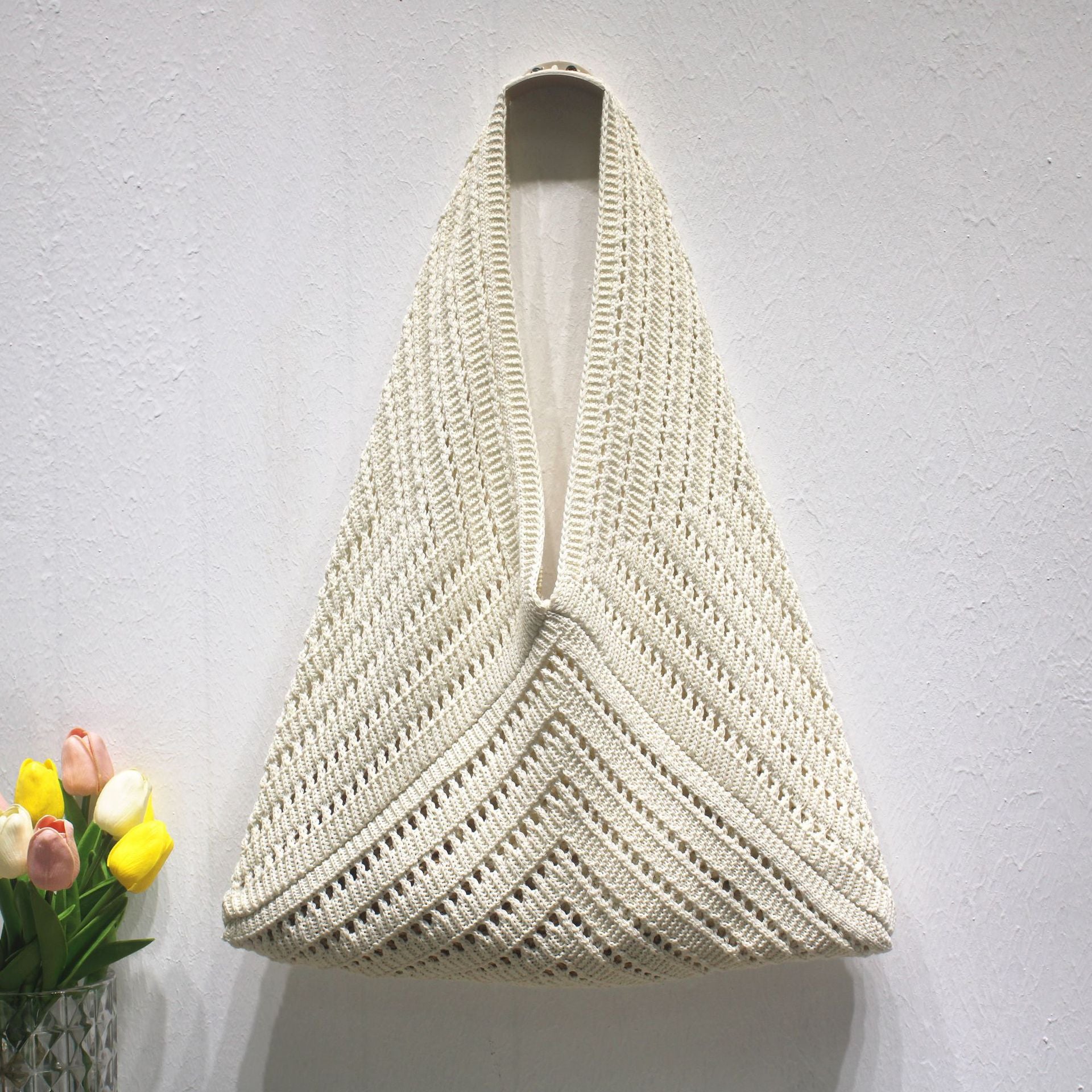 Trendy Hollow Out Solid Color Tote Bag 6W10BBG1778