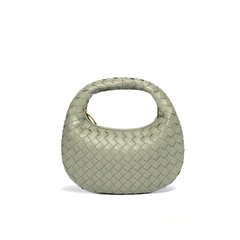 Trendy Hand-Woven Crescent Underarm Handbag 6W10BBG1392