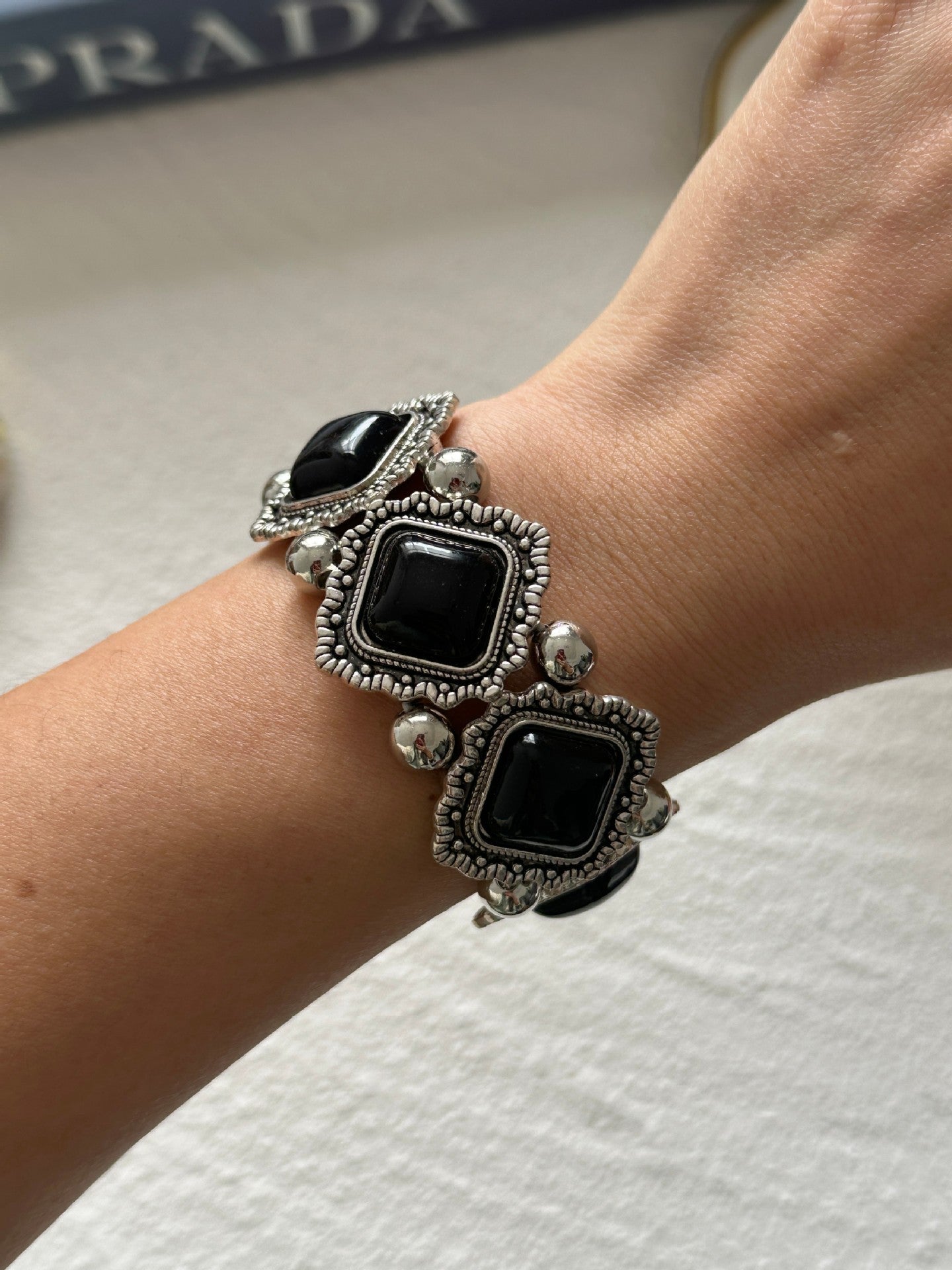 Vintage Irregular Geometric Stone Beaded Bracelet 6W6JBR511