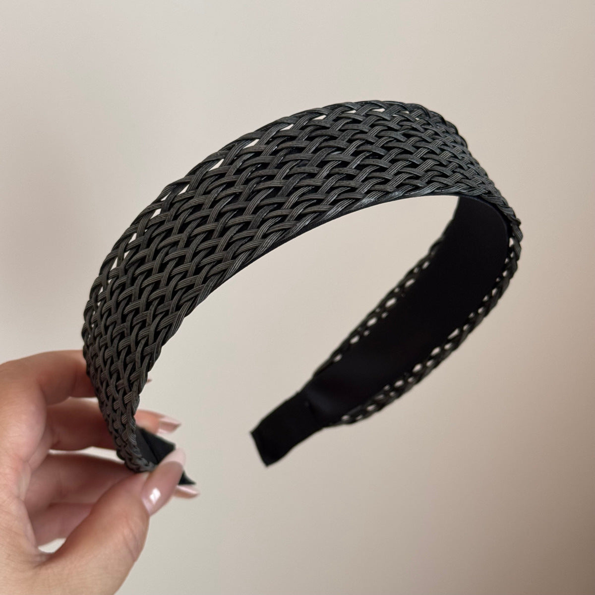 Stylish Hand Woven Hollow Out Wide Headband MK2SPM6W6HBD02