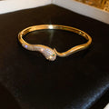 Elegant Gold Plated Rhinestone Bracelet 6W6JBR686