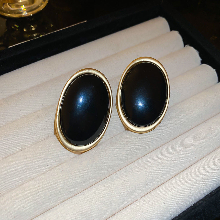 Vintage Gold Plated Oval Resin Stud Earrings 6W6JER718
