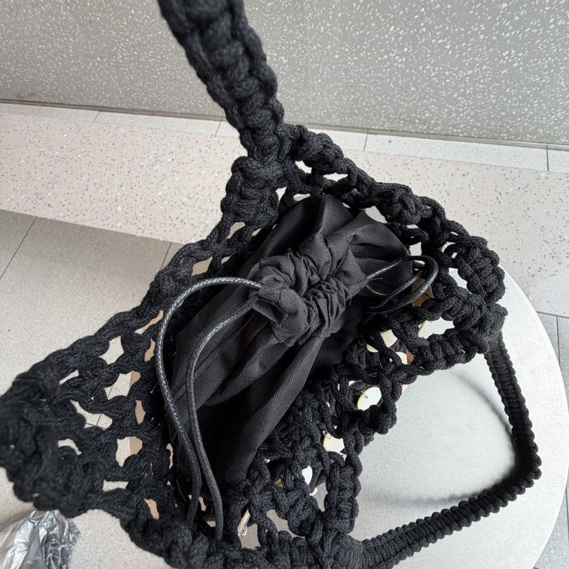Solid Color Shell Tassel Pendant Hollow Handbag MK2BLK6S10BBG870