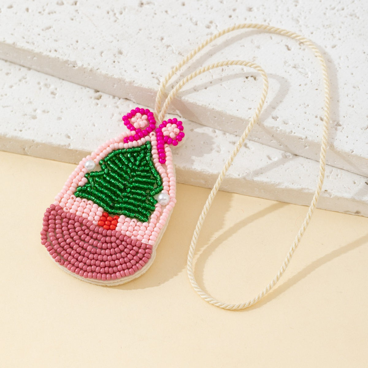 Fresh Handmade Beaded Christmas Tree Pendant Keychain 6W10BBC780
