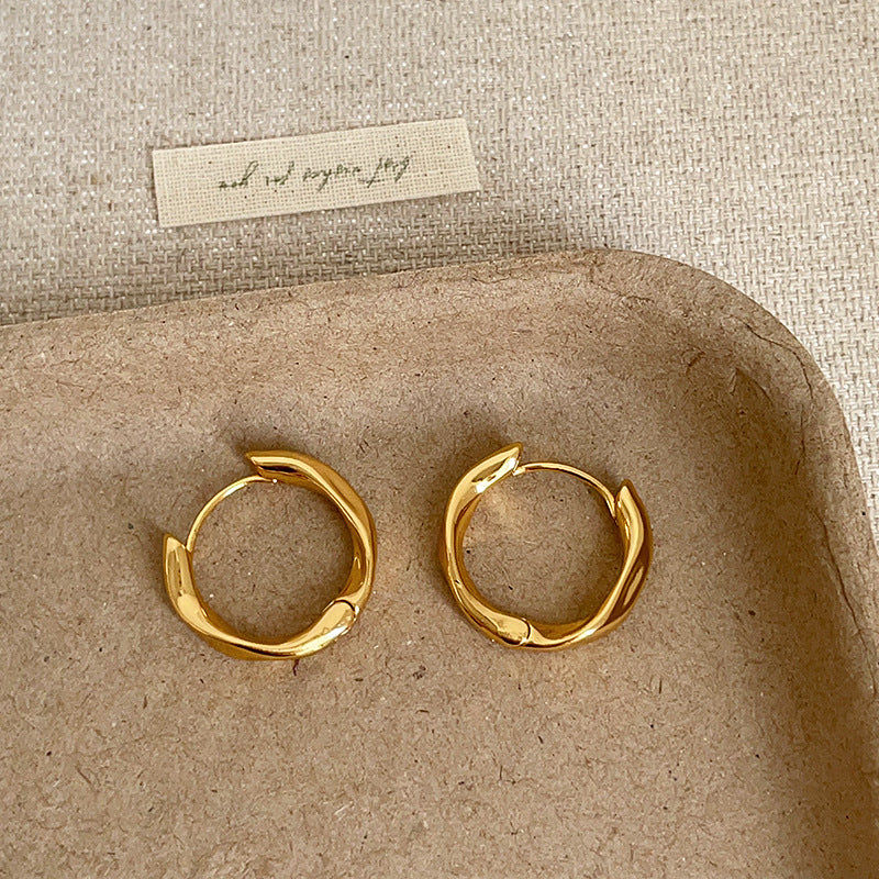 Minimalist Twist Hoop Earrings - DippedShop Wholesale - #6035