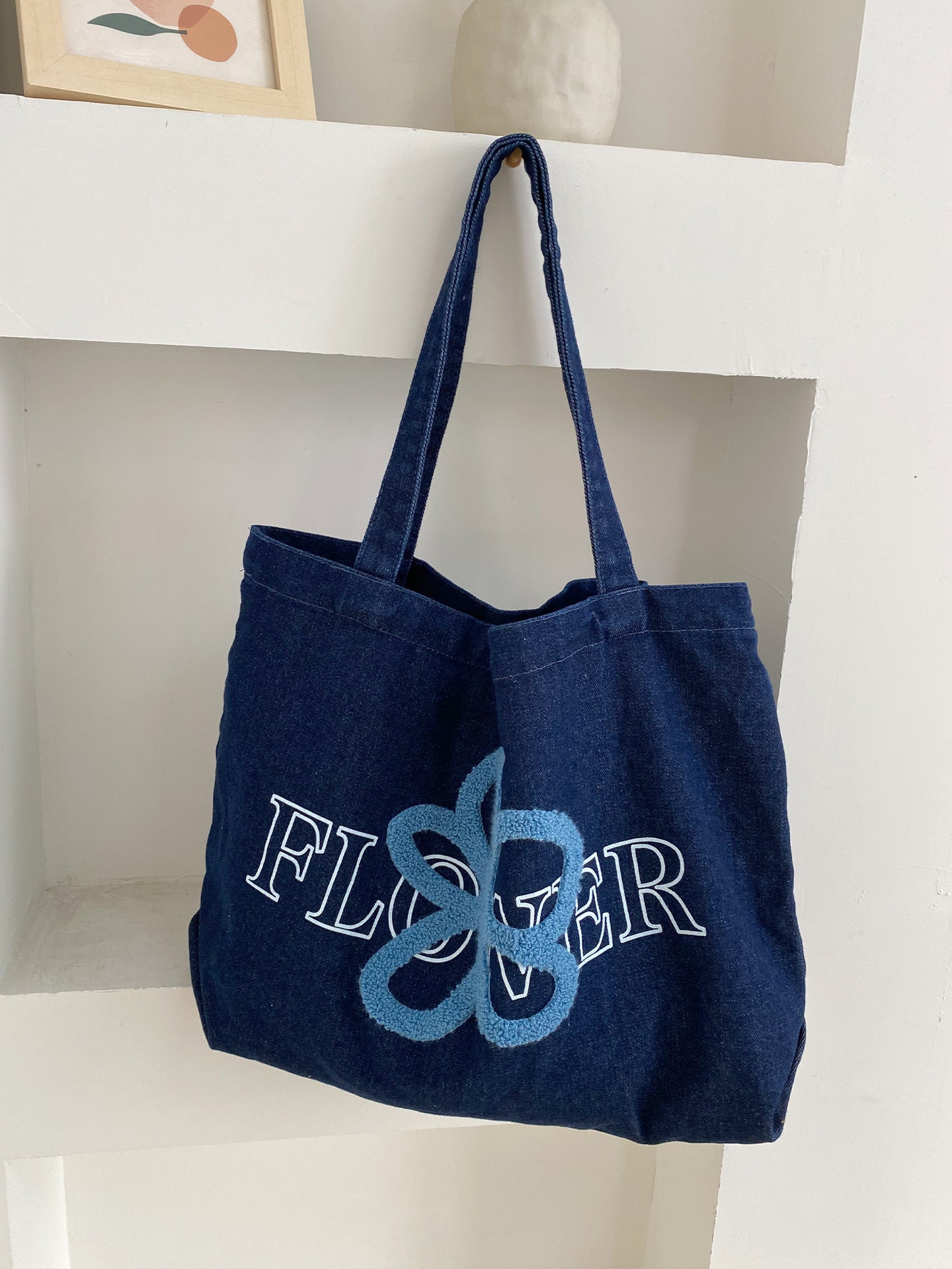 Vintage Floral Embroidery Washed Denim Handbag 6W10BBG1314