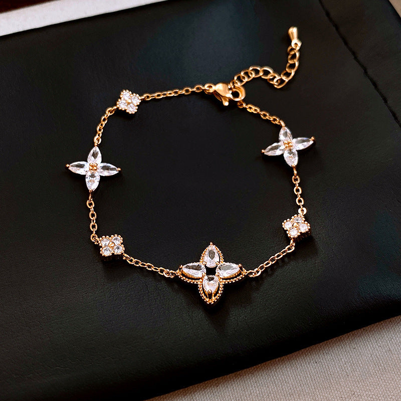 Elegant Rhinestones Floral Chain Bracelet 6W6JBR727
