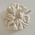 Minimalist Polka Dots Print Hair Scrunchies 6W6HSR341