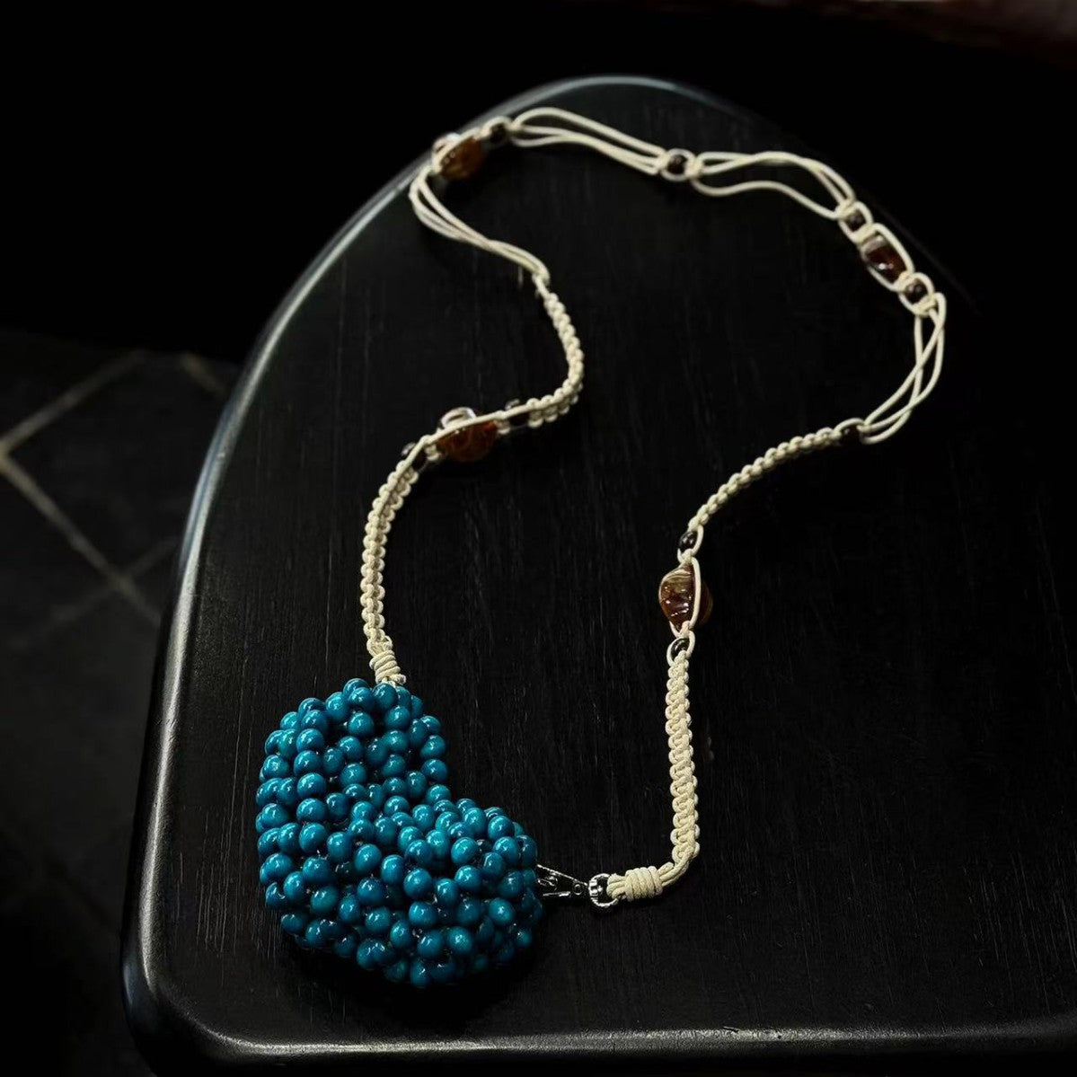 Cute Hand Made Colorful Beaded Heart Crossbody Bag 8CW6BBG520L