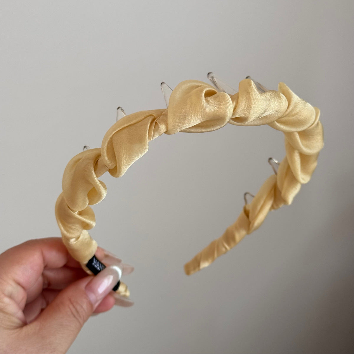Stylish Solid Color Twist Style Thin Headband MK2PIM6W6HBD78