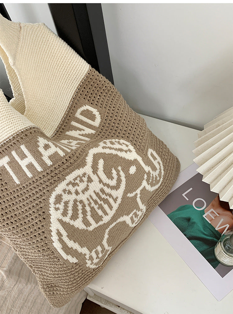 Casual Letter Elephant Knitted Shoulder Bag 6W10BBG1791
