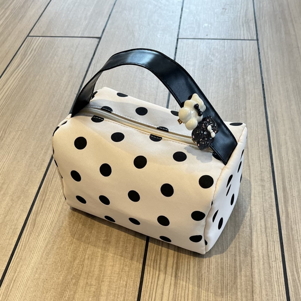 Simple Square Polka Dot Handle Handbags 6W10BBG1876